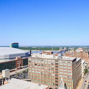 Marriott St. Louis Grand